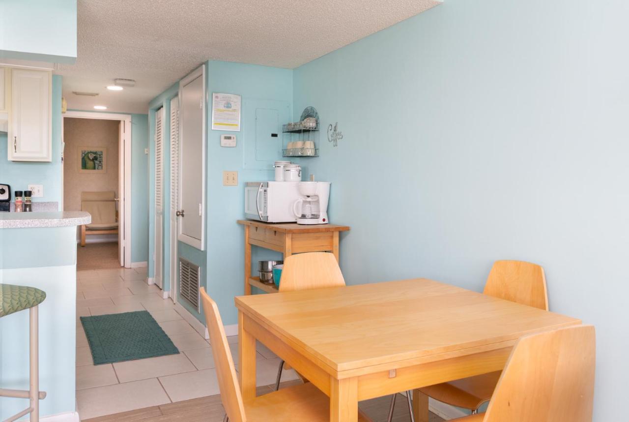 Cape Winds Hotel Cape Canaveral Buitenkant foto